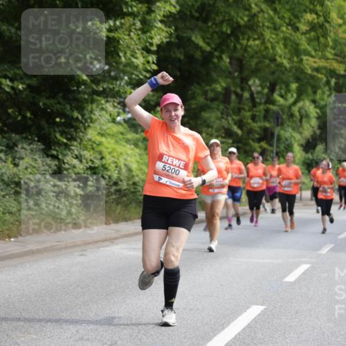 15.06.2025 - REWE Women's Run Jannik Wohlers http://msf.ph/oto/7934084 15.06.2025 10:12:04 Laufen 5200 meine-sportfotos.de