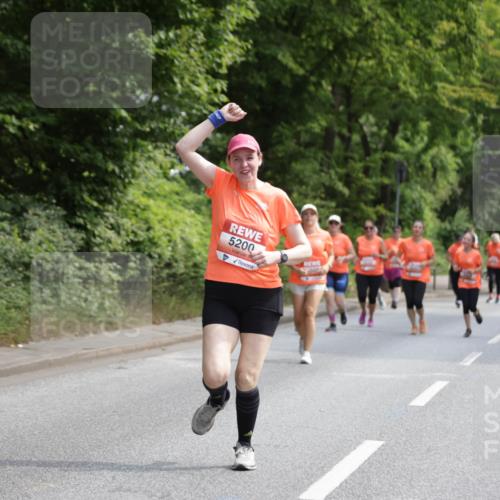 15.06.2025 - REWE Women's Run Jannik Wohlers http://msf.ph/oto/7934088 15.06.2025 10:12:04 Laufen 5200 meine-sportfotos.de