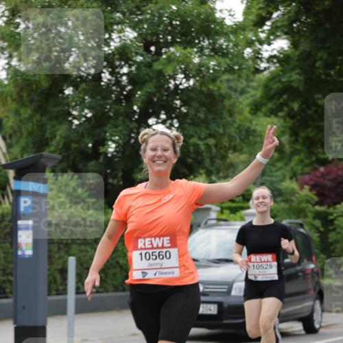 15.06.2025 - REWE Women's Run Jannik Wohlers http://msf.ph/oto/7934103 15.06.2025 08:25:32 Laufen 10560, 10525 meine-sportfotos.de