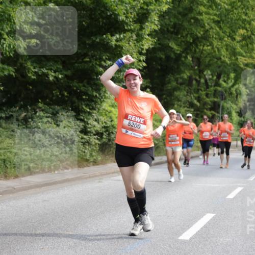 15.06.2025 - REWE Women's Run Jannik Wohlers http://msf.ph/oto/7934124 15.06.2025 10:12:05 Laufen 5200, 5509 meine-sportfotos.de