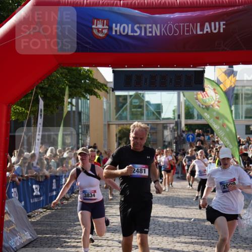 13.06.2025 - Holstenköstenlauf Felixshl http://msf.ph/oto/7934141 13.06.2025 18:03:38 Laufen 2481, 2633, 2711, 2849, 2909, 2985, 3092, 3097, 3202, 3204, 3259, 3263, 3598, 3834, 3903, 3920, 3964 meine-sportfotos.de