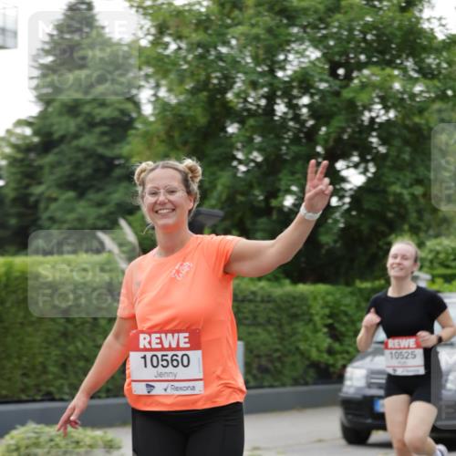 15.06.2025 - REWE Women's Run Jannik Wohlers http://msf.ph/oto/7934148 15.06.2025 08:25:32 Laufen 10560, 10525 meine-sportfotos.de