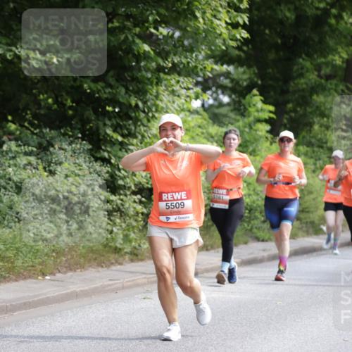 15.06.2025 - REWE Women's Run Jannik Wohlers http://msf.ph/oto/7934227 15.06.2025 10:12:07 Laufen 5181, 5509, 5683 meine-sportfotos.de