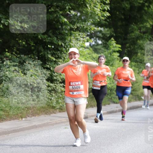 15.06.2025 - REWE Women's Run Jannik Wohlers http://msf.ph/oto/7934233 15.06.2025 10:12:07 Laufen 5509, 5683, 5181 meine-sportfotos.de