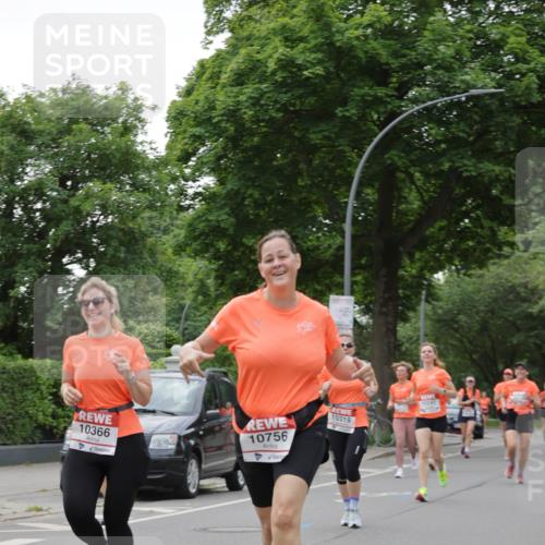 15.06.2025 - REWE Women's Run Jannik Wohlers http://msf.ph/oto/7934341 15.06.2025 08:25:36 Laufen 10241, 10366, 10756, 10319 meine-sportfotos.de