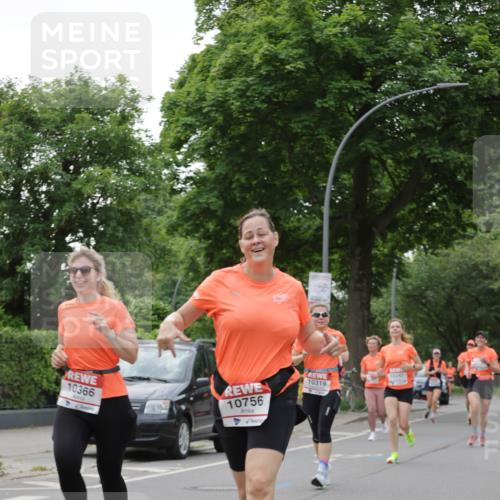 15.06.2025 - REWE Women's Run Jannik Wohlers http://msf.ph/oto/7934347 15.06.2025 08:25:36 Laufen 10366, 10756, 10319, 10241 meine-sportfotos.de