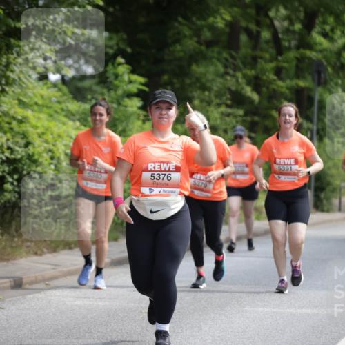 15.06.2025 - REWE Women's Run Jannik Wohlers http://msf.ph/oto/7934386 15.06.2025 10:12:17 Laufen 5380, 5376, 5379, 5391 meine-sportfotos.de
