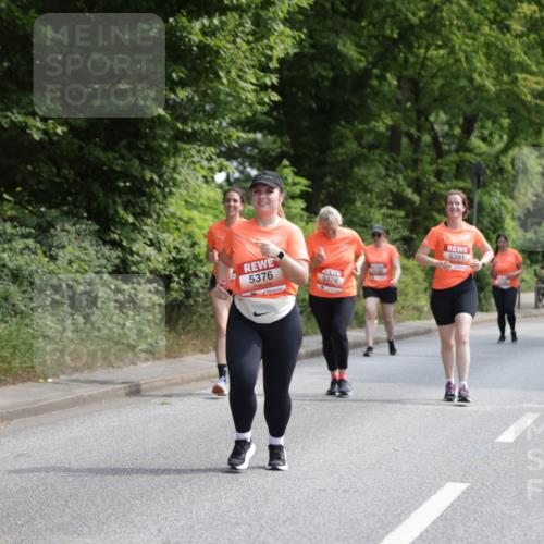 15.06.2025 - REWE Women's Run Jannik Wohlers http://msf.ph/oto/7934466 15.06.2025 10:12:18 Laufen 5026, 5376, 5379, 5391 meine-sportfotos.de