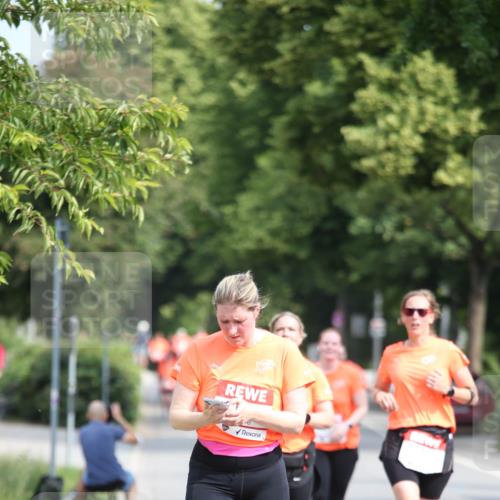 15.06.2025 - REWE Women's Run Jannik Wohlers http://msf.ph/oto/7934546 15.06.2025 09:52:15 Laufen  meine-sportfotos.de