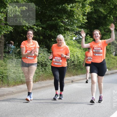 15.06.2025 - REWE Women's Run Jannik Wohlers http://msf.ph/oto/7934575 15.06.2025 10:12:22 Laufen 580, 5379, 5630, 5391, 5541 meine-sportfotos.de