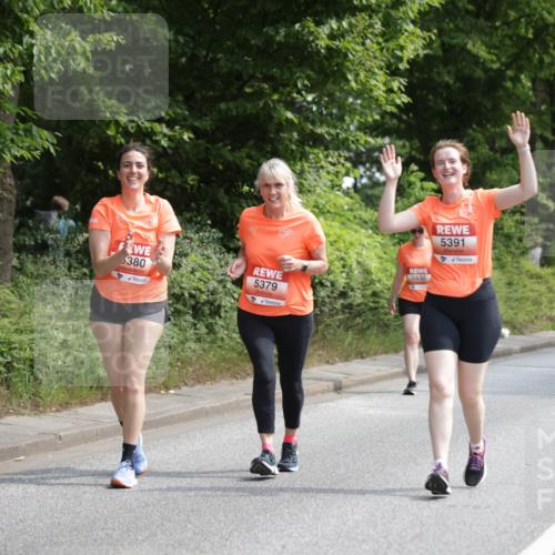 15.06.2025 - REWE Women's Run Jannik Wohlers http://msf.ph/oto/7934583 15.06.2025 10:12:22 Laufen 380, 5379, 5630, 5391, 5541 meine-sportfotos.de