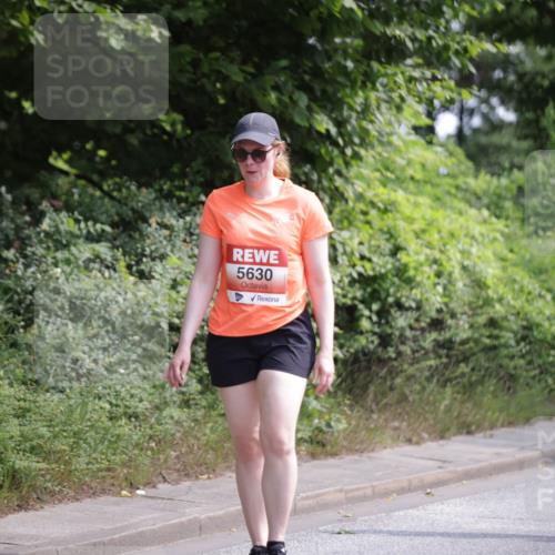 15.06.2025 - REWE Women's Run Jannik Wohlers http://msf.ph/oto/7934662 15.06.2025 10:12:25 Laufen 5630, 52 meine-sportfotos.de