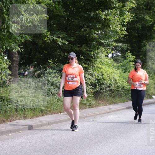 15.06.2025 - REWE Women's Run Jannik Wohlers http://msf.ph/oto/7934670 15.06.2025 10:12:25 Laufen 5630, 5296, 5541 meine-sportfotos.de