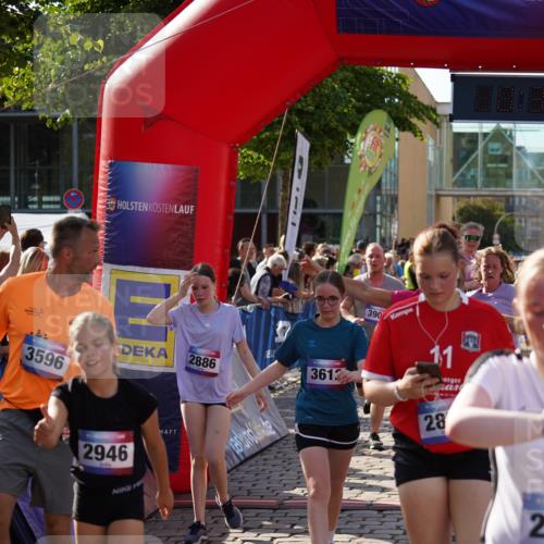 13.06.2025 - Holstenköstenlauf Felixshl http://msf.ph/oto/7934684 13.06.2025 18:03:54 Laufen 2017, 2192, 2573, 2756, 2832, 2833, 2859, 2886, 2946, 3274, 3596, 3611, 3612, 3837, 3908 meine-sportfotos.de