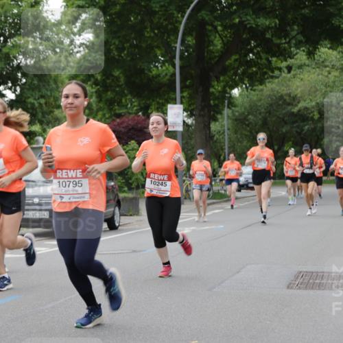 15.06.2025 - REWE Women's Run Jannik Wohlers http://msf.ph/oto/7934719 15.06.2025 08:25:45 Laufen 10775, 10795, 1043, 10245 meine-sportfotos.de