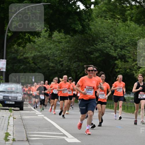 15.06.2025 - REWE Women's Run Dr. Thomas Lammeyer http://msf.ph/oto/7934730 15.06.2025 09:18:40 Laufen 10845, 0569 meine-sportfotos.de