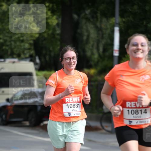 15.06.2025 - REWE Women's Run Jannik Wohlers http://msf.ph/oto/7934854 15.06.2025 09:52:39 Laufen 10831, 10814 meine-sportfotos.de