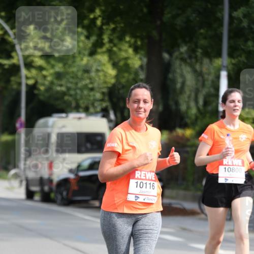 15.06.2025 - REWE Women's Run Jannik Wohlers http://msf.ph/oto/7934881 15.06.2025 09:52:44 Laufen 10116, 10800 meine-sportfotos.de