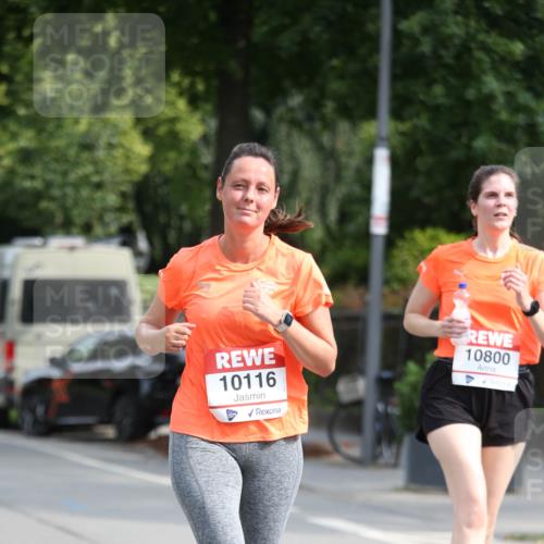 15.06.2025 - REWE Women's Run Jannik Wohlers http://msf.ph/oto/7934899 15.06.2025 09:52:45 Laufen 10116, 10800 meine-sportfotos.de