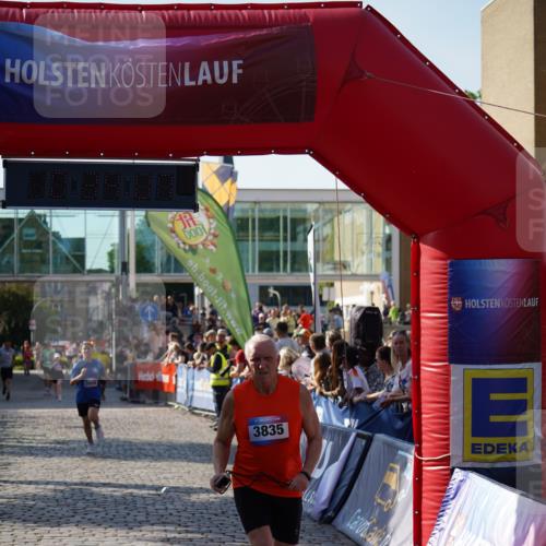 13.06.2025 - Holstenköstenlauf Felixshl http://msf.ph/oto/7934907 13.06.2025 18:04:08 Laufen 2369, 2580, 3009, 3835 meine-sportfotos.de