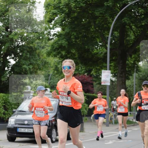 15.06.2025 - REWE Women's Run Jannik Wohlers http://msf.ph/oto/7934949 15.06.2025 08:25:49 Laufen 1043, 10193, 10176 meine-sportfotos.de