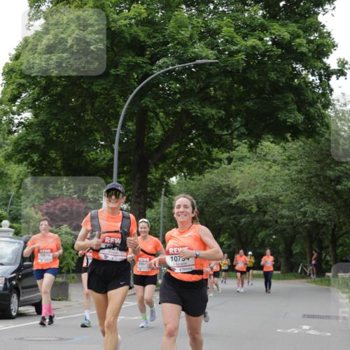 15.06.2025 - REWE Women's Run Jannik Wohlers http://msf.ph/oto/7935044 15.06.2025 08:25:50 Laufen 10016, 1007, 10754 meine-sportfotos.de