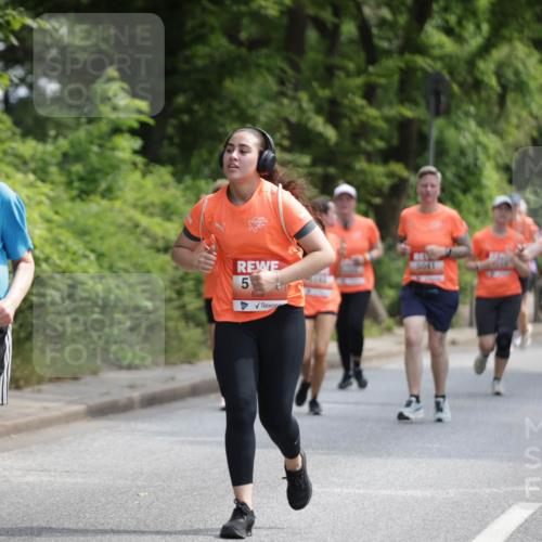15.06.2025 - REWE Women's Run Jannik Wohlers http://msf.ph/oto/7935095 15.06.2025 10:12:41 Laufen 5255, 5, 6041, 5030 meine-sportfotos.de