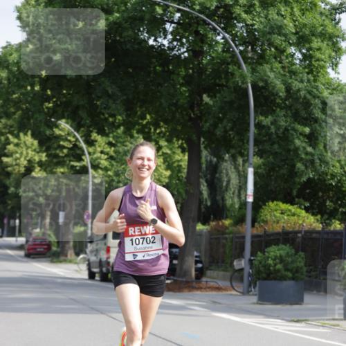 15.06.2025 - REWE Women's Run Jannik Wohlers http://msf.ph/oto/7935097 15.06.2025 08:38:46 Laufen 10702 meine-sportfotos.de