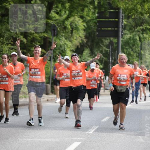 15.06.2025 - REWE Women's Run Jannik Wohlers http://msf.ph/oto/7935186 15.06.2025 10:12:42 Laufen 5094, 5193, 095, 5041, 5039, 5255, 5215, 5040, 5414 meine-sportfotos.de