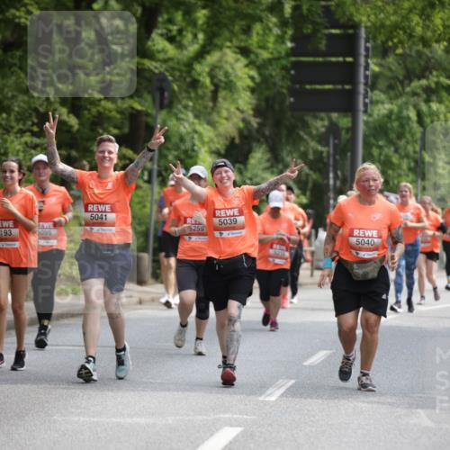15.06.2025 - REWE Women's Run Jannik Wohlers http://msf.ph/oto/7935198 15.06.2025 10:12:42 Laufen 5094, 5193, 5095, 5041, 5039, 5259, 5215, 5040 meine-sportfotos.de