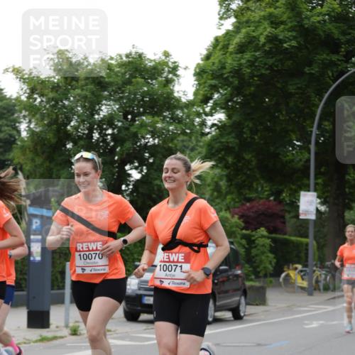 15.06.2025 - REWE Women's Run Jannik Wohlers http://msf.ph/oto/7935212 15.06.2025 08:25:53 Laufen 10070, 10071, 1032 meine-sportfotos.de