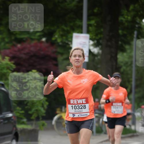 15.06.2025 - REWE Women's Run Jannik Wohlers http://msf.ph/oto/7935233 15.06.2025 08:25:55 Laufen 10328, 10417 meine-sportfotos.de