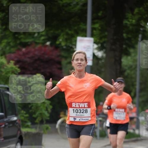 15.06.2025 - REWE Women's Run Jannik Wohlers http://msf.ph/oto/7935238 15.06.2025 08:25:55 Laufen 10328, 10417 meine-sportfotos.de