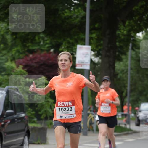 15.06.2025 - REWE Women's Run Jannik Wohlers http://msf.ph/oto/7935259 15.06.2025 08:25:55 Laufen 10328, 10417 meine-sportfotos.de