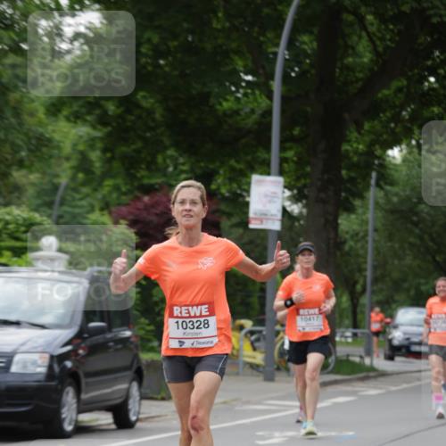 15.06.2025 - REWE Women's Run Jannik Wohlers http://msf.ph/oto/7935278 15.06.2025 08:25:55 Laufen 10328, 10417 meine-sportfotos.de