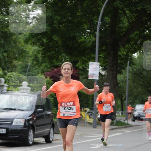 15.06.2025 - REWE Women's Run Jannik Wohlers http://msf.ph/oto/7935279 15.06.2025 08:25:55 Laufen 1043, 10328, 10417, 10126 meine-sportfotos.de