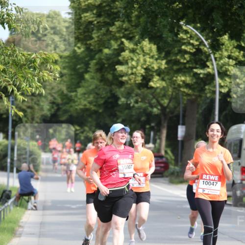 15.06.2025 - REWE Women's Run Jannik Wohlers http://msf.ph/oto/7935311 15.06.2025 09:53:03 Laufen 10307, 10047 meine-sportfotos.de