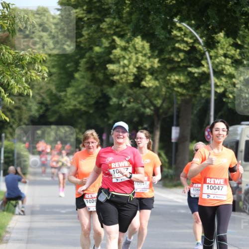 15.06.2025 - REWE Women's Run Jannik Wohlers http://msf.ph/oto/7935331 15.06.2025 09:53:03 Laufen 1026, 107, 10047 meine-sportfotos.de