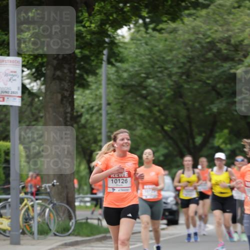 15.06.2025 - REWE Women's Run Jannik Wohlers http://msf.ph/oto/7935351 15.06.2025 08:25:57 Laufen 2025, 10126 meine-sportfotos.de