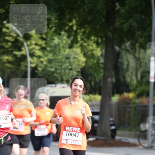 15.06.2025 - REWE Women's Run Jannik Wohlers http://msf.ph/oto/7935358 15.06.2025 09:53:05 Laufen 0307, 10047 meine-sportfotos.de