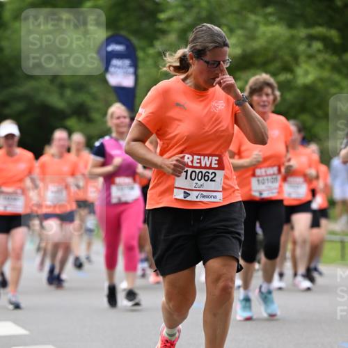 15.06.2025 - REWE Women's Run Dr. Thomas Lammeyer http://msf.ph/oto/7935395 15.06.2025 09:19:04 Laufen 10062, 10100 meine-sportfotos.de