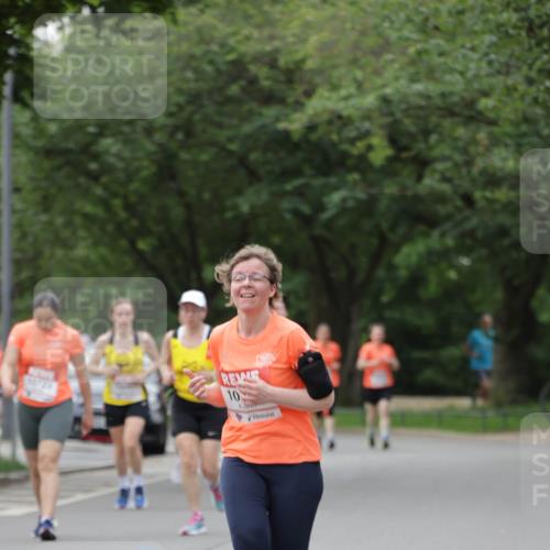 15.06.2025 - REWE Women's Run Jannik Wohlers http://msf.ph/oto/7935426 15.06.2025 08:25:58 Laufen 10723, 10 meine-sportfotos.de