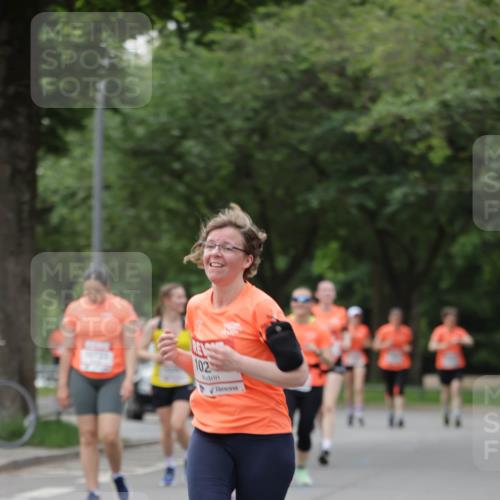15.06.2025 - REWE Women's Run Jannik Wohlers http://msf.ph/oto/7935469 15.06.2025 08:25:59 Laufen  meine-sportfotos.de