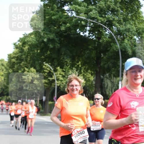 15.06.2025 - REWE Women's Run Jannik Wohlers http://msf.ph/oto/7935477 15.06.2025 09:53:08 Laufen 10260, 10604 meine-sportfotos.de