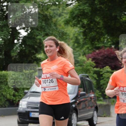 15.06.2025 - REWE Women's Run Jannik Wohlers http://msf.ph/oto/7935524 15.06.2025 08:26:01 Laufen 10126 meine-sportfotos.de