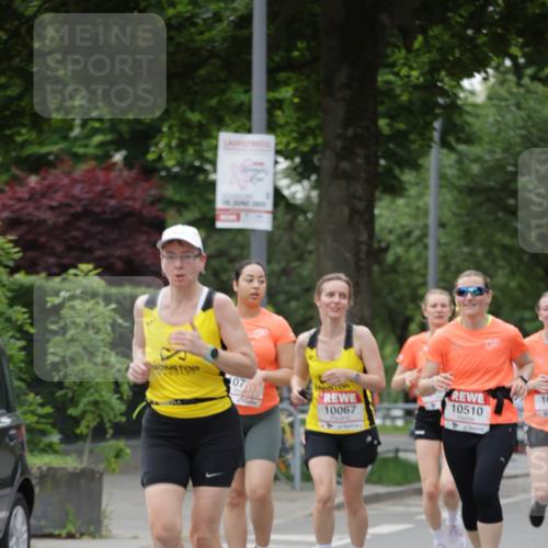 15.06.2025 - REWE Women's Run Jannik Wohlers http://msf.ph/oto/7935600 15.06.2025 08:26:03 Laufen 10067, 10510, 10 meine-sportfotos.de