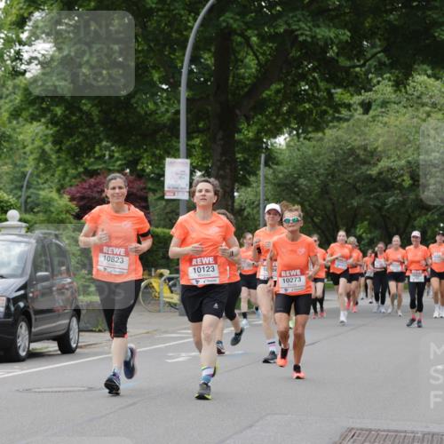 15.06.2025 - REWE Women's Run Jannik Wohlers http://msf.ph/oto/7935620 15.06.2025 08:26:13 Laufen 1043, 202, 10823, 10123, 1, 10273, 10621 meine-sportfotos.de