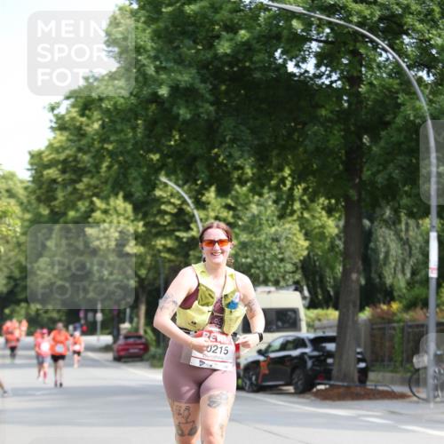15.06.2025 - REWE Women's Run Jannik Wohlers http://msf.ph/oto/7935621 15.06.2025 09:53:21 Laufen 0215 meine-sportfotos.de
