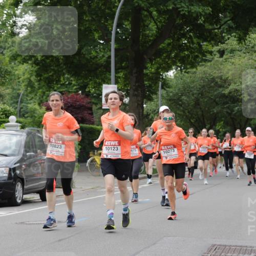 15.06.2025 - REWE Women's Run Jannik Wohlers http://msf.ph/oto/7935653 15.06.2025 08:26:14 Laufen 1043, 10823, 10123, 675, 10273, 10867 meine-sportfotos.de