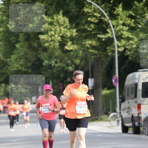 15.06.2025 - REWE Women's Run Jannik Wohlers http://msf.ph/oto/7935696 15.06.2025 09:53:31 Laufen 10515, 108 meine-sportfotos.de